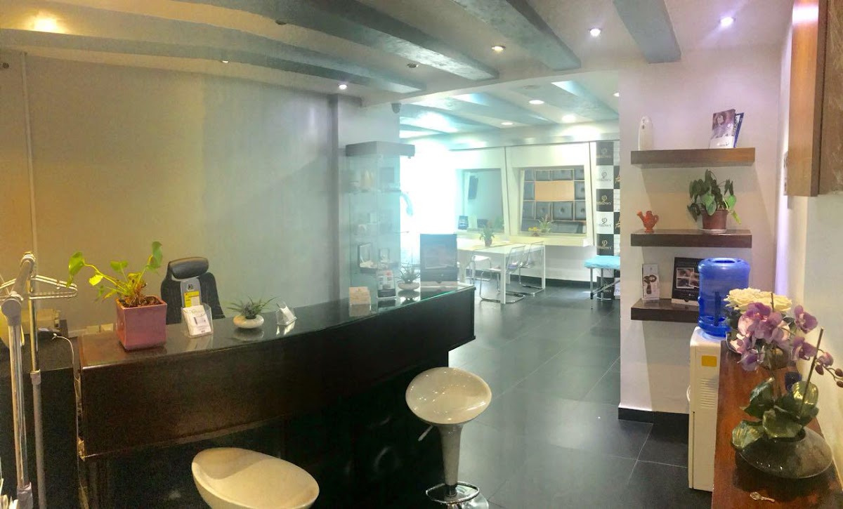 Iman Al-Issa Beauty Center