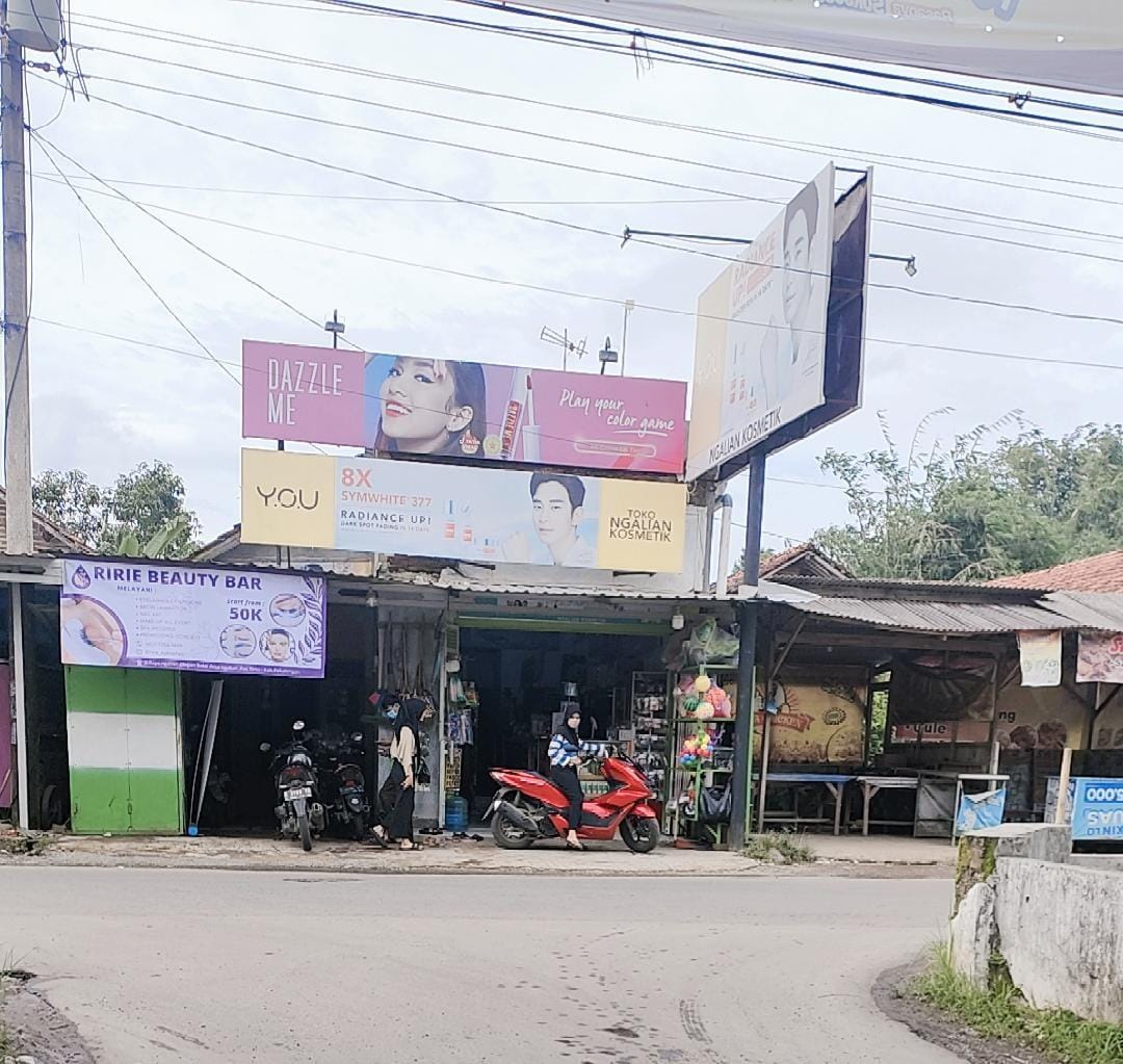 Toko Ngalian Kosmetik