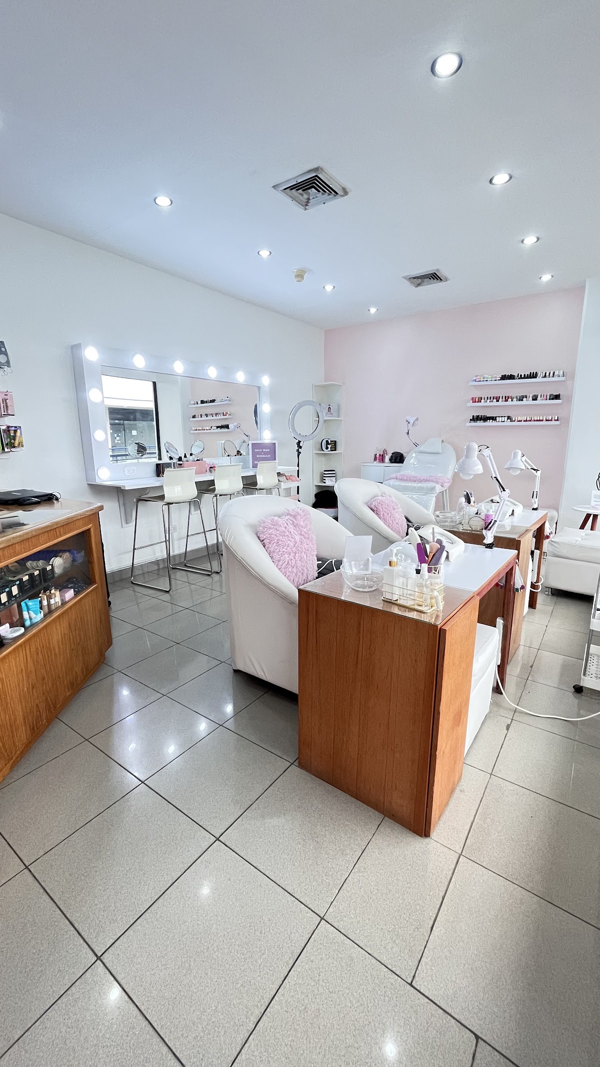 Glow Beauty Studio