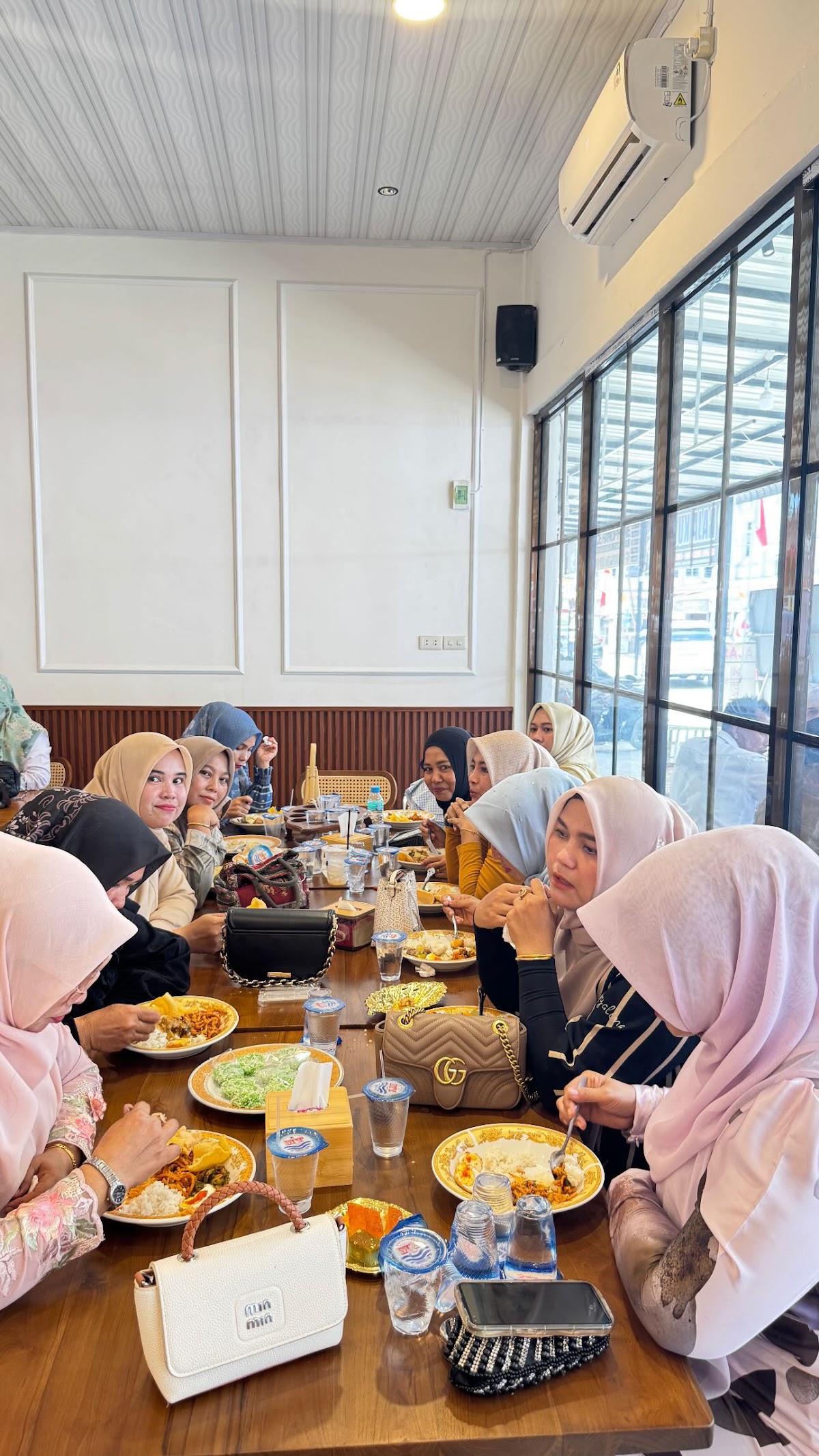 Galery Sri Rias Pengantin