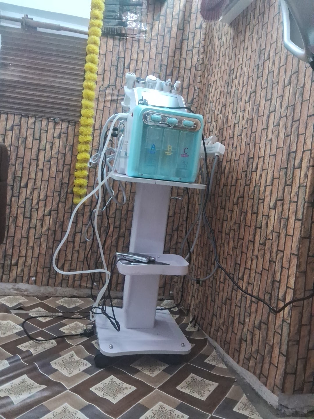 Shanrisha Ladies Beauty Salon