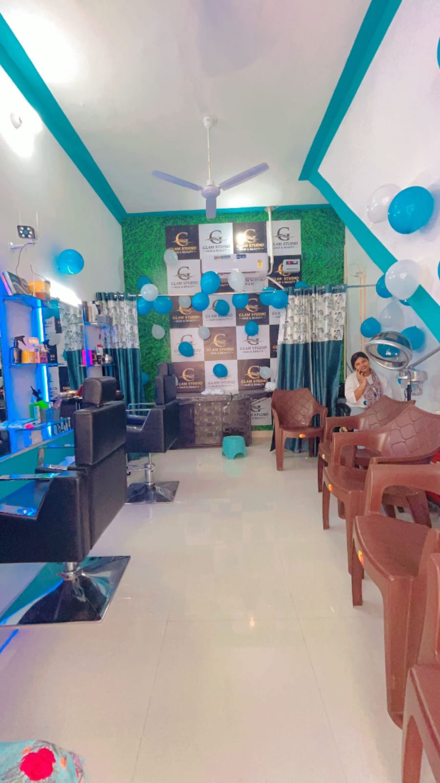 Glam Studio - Moga