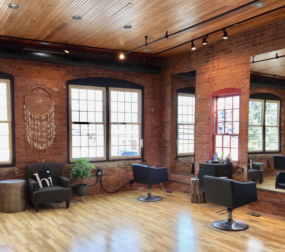 Vipassana Salon & Wellness Spa