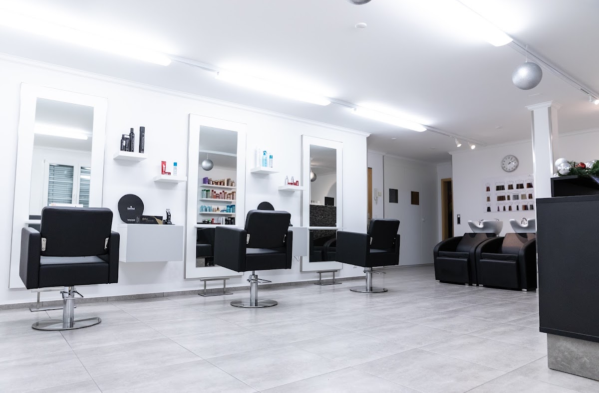 Hair & Beauty Zone