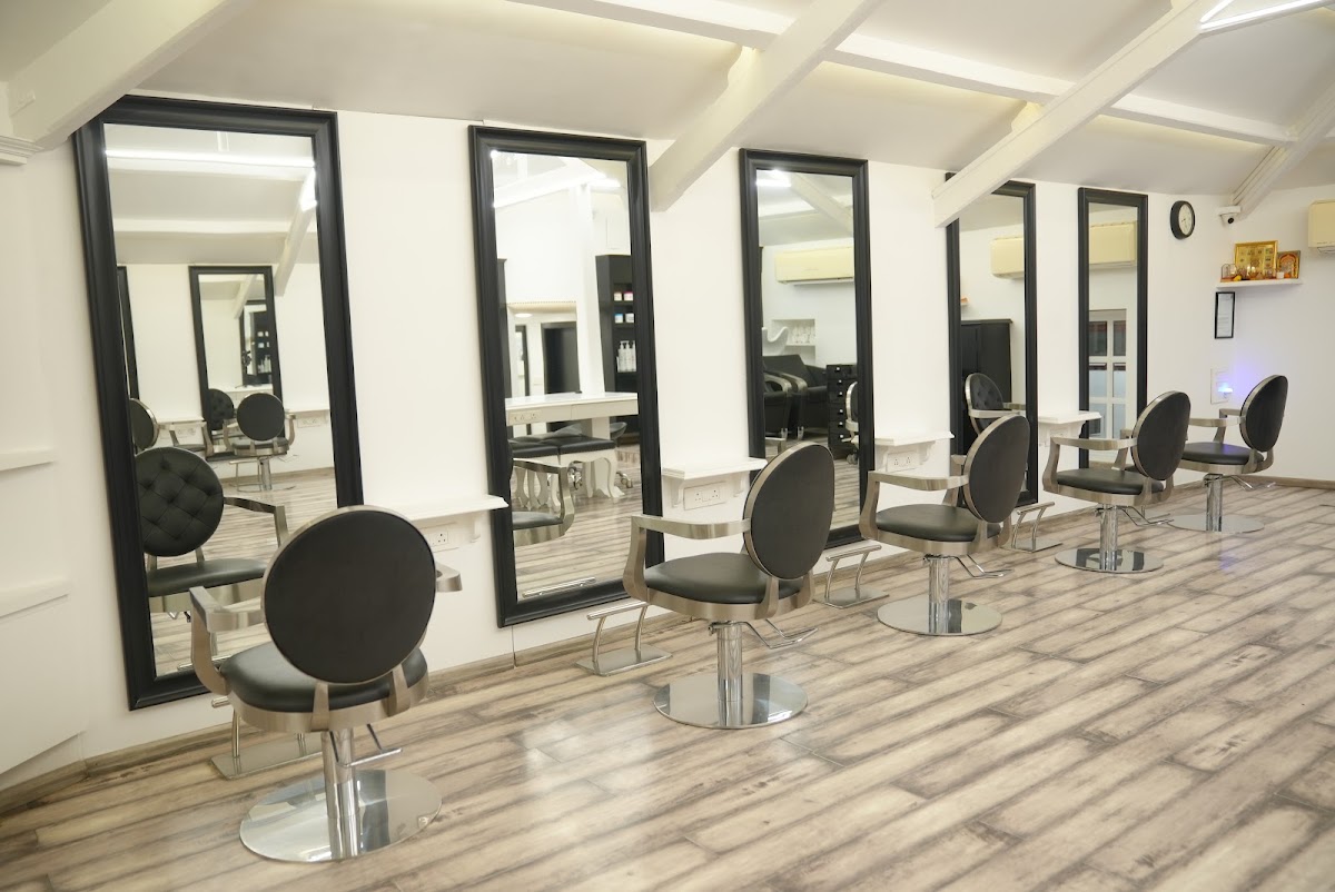 Vipul Chudasama Salon