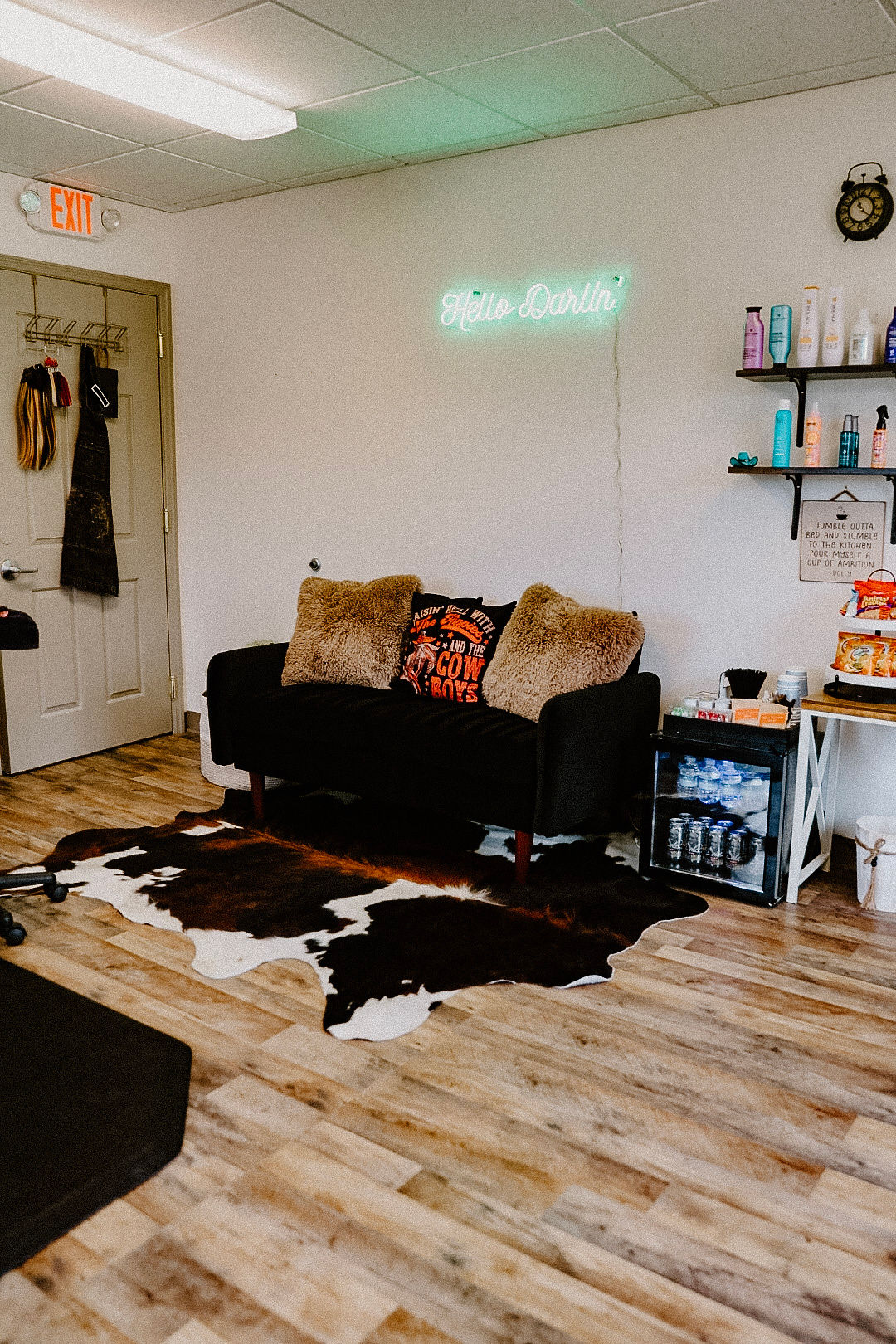 Brennakkbeauty Tiny Salon