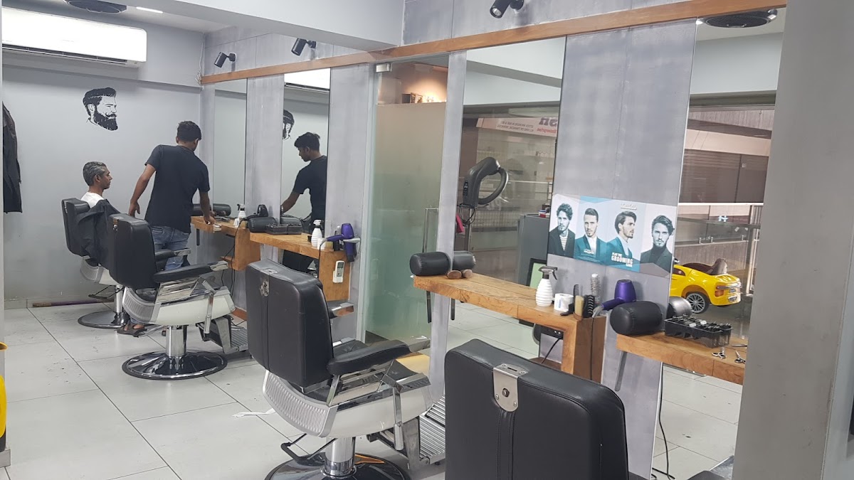 Milins Salon