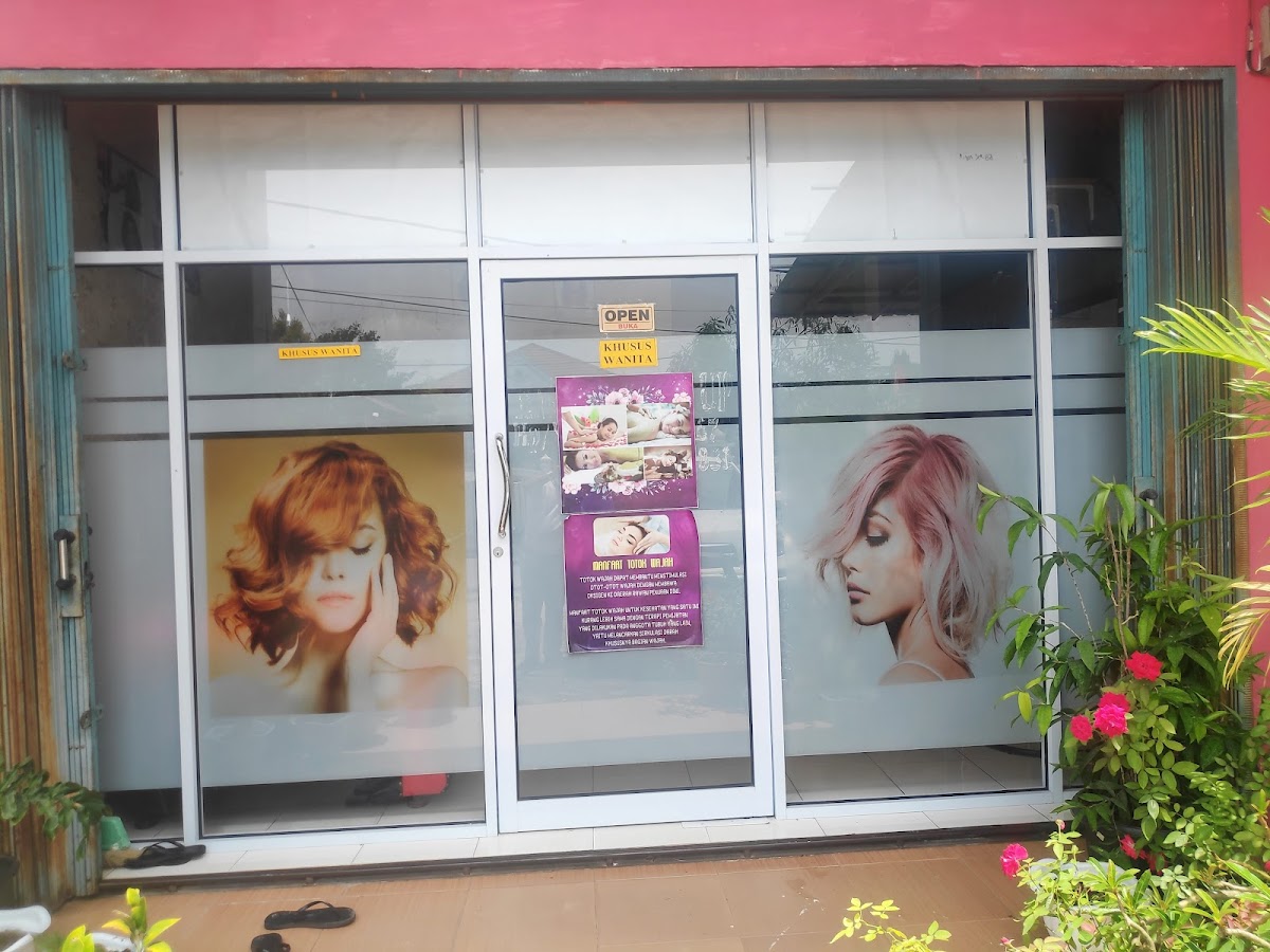 Mutiara Salon Make Up & Spa Khusus Wanita