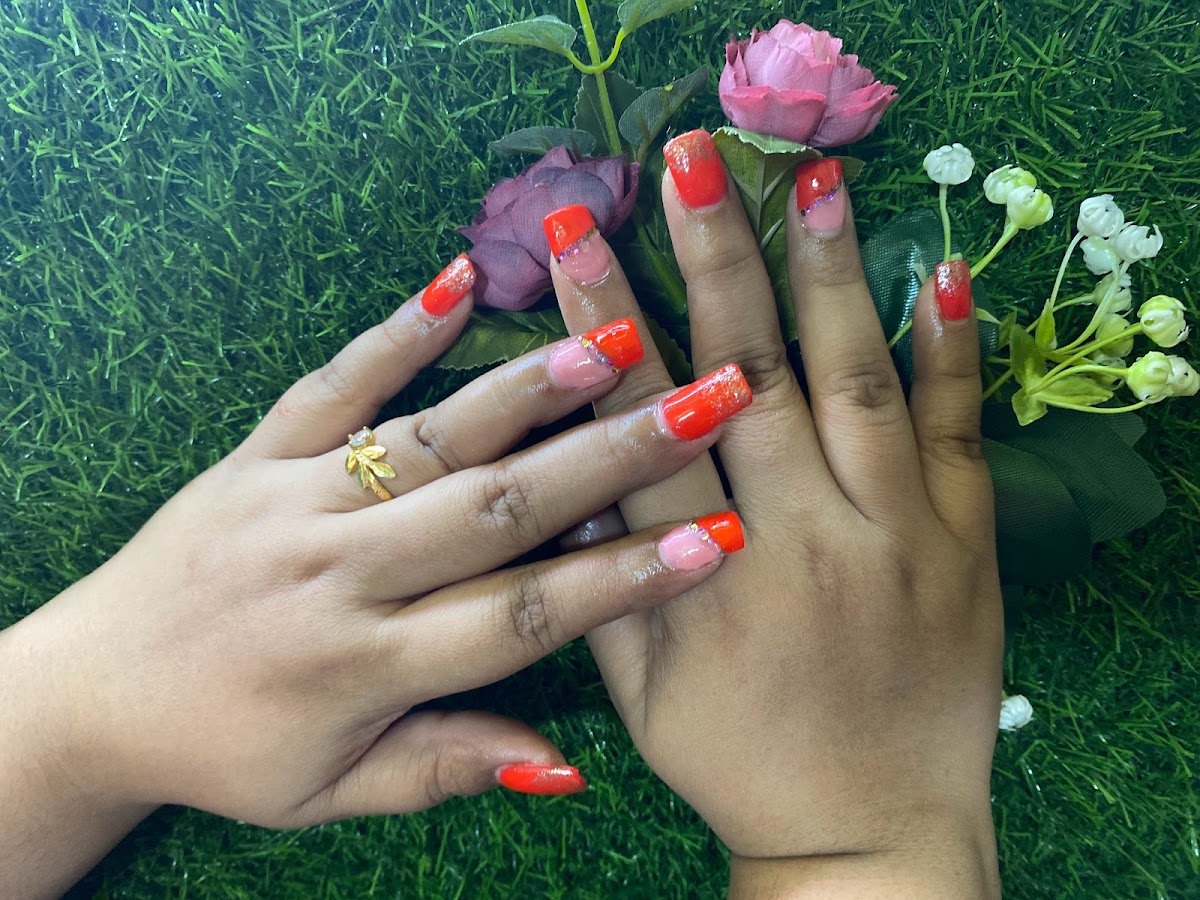 Makeover Beauty Salon And Nail Arts