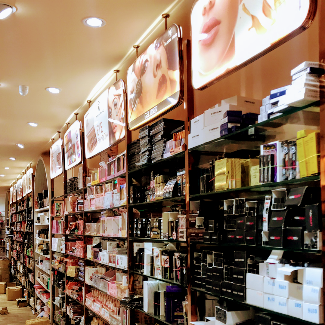 Cosmetic love
