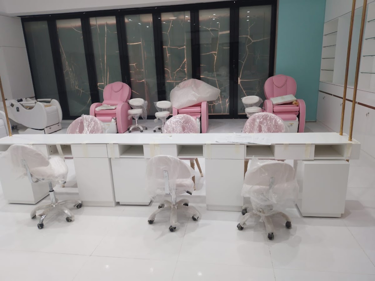Mona Beauty Center