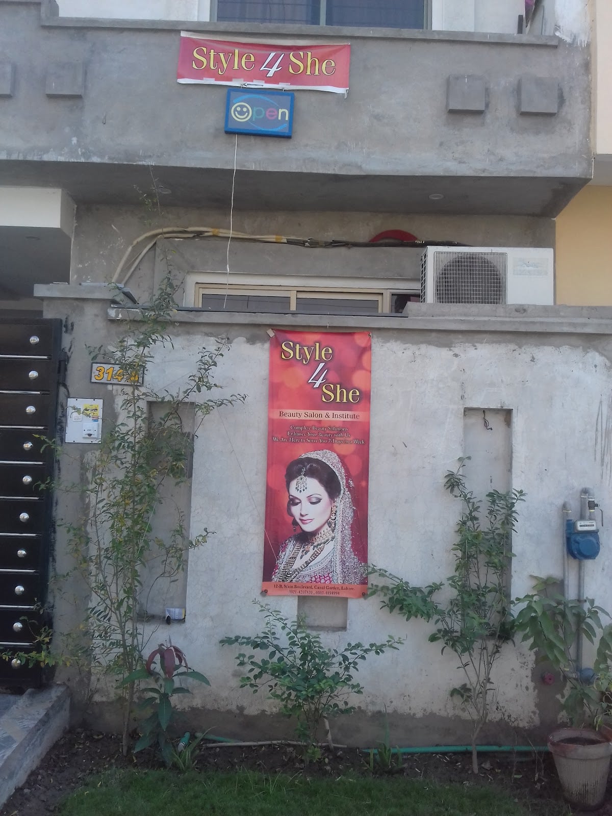 Style 4 She Beauty Parlour