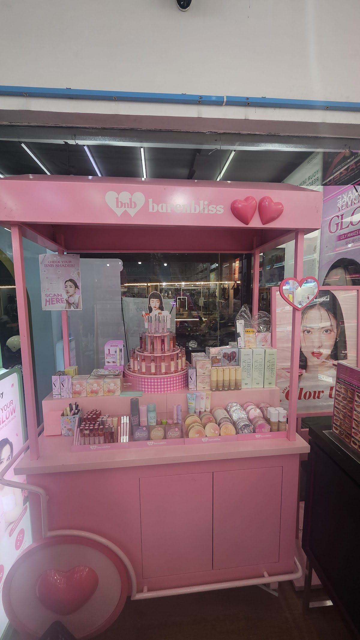 Kumari Cosmetics Waturenggong