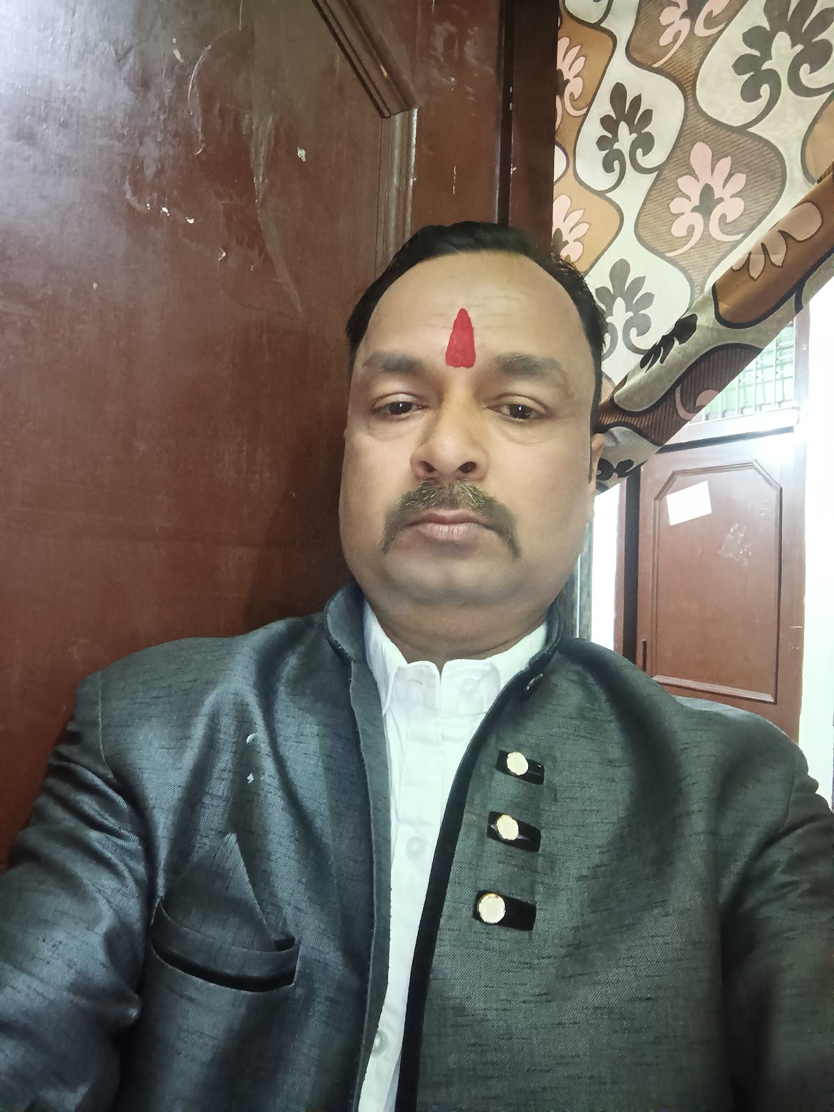 Radhika Matching And Cosmetic Centre