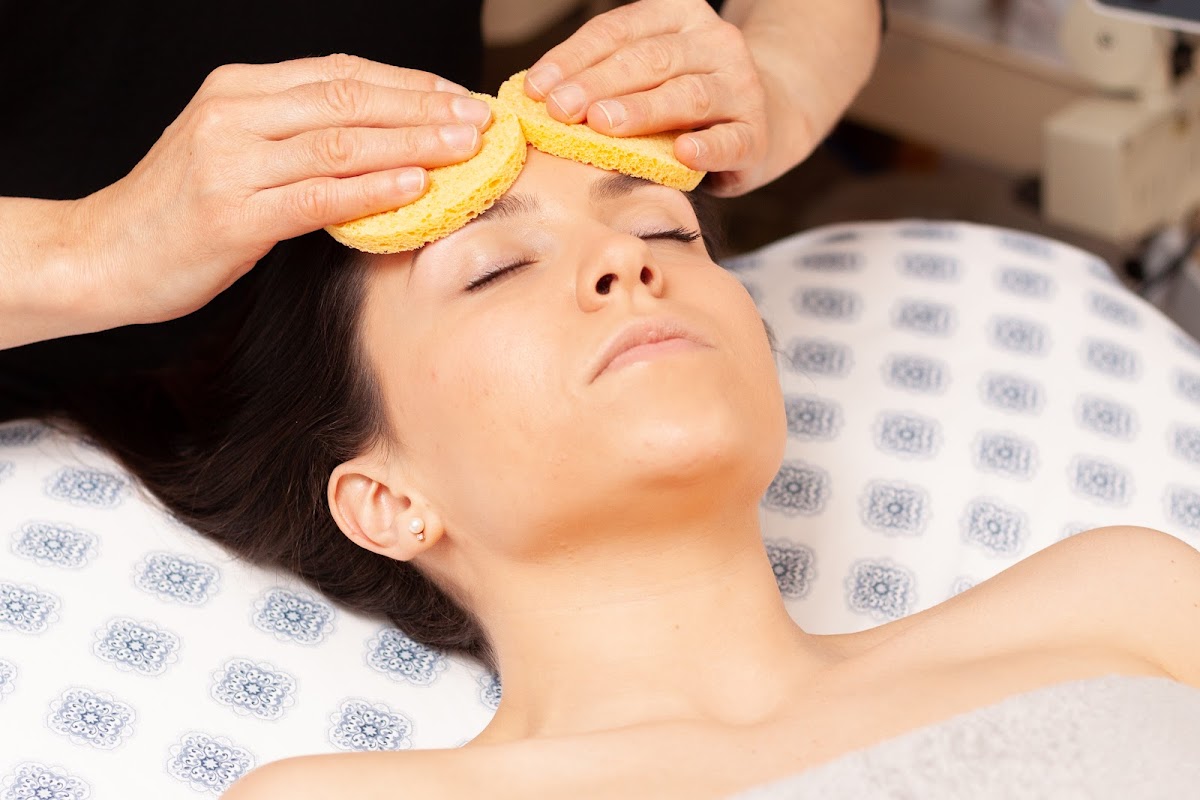 Flora Skincare Studio and Spa