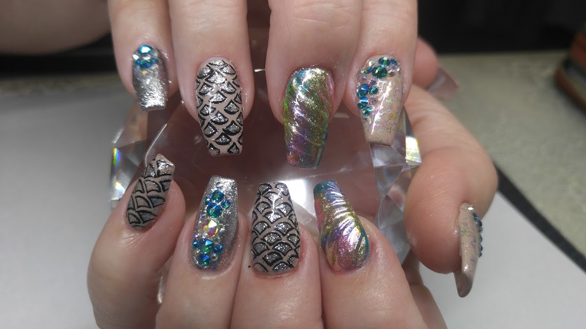Sola Salon Studios