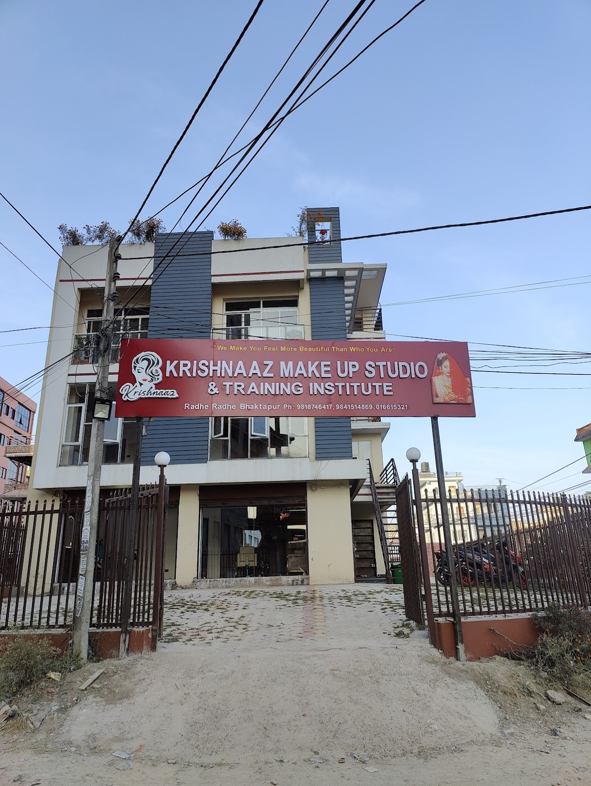 Krishnaaz Makeup Studio