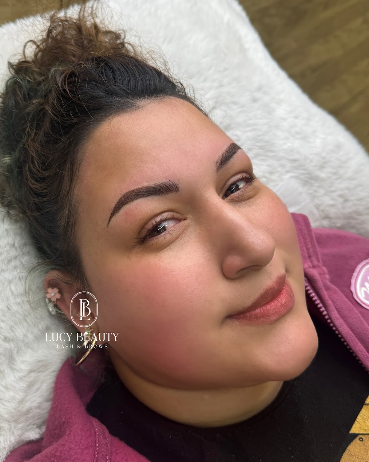 Lucy Lash and Brows LLC
