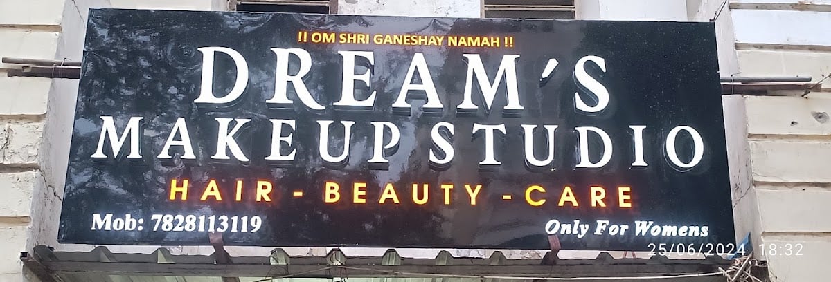 DREAM'S MAKEUP STUDIO