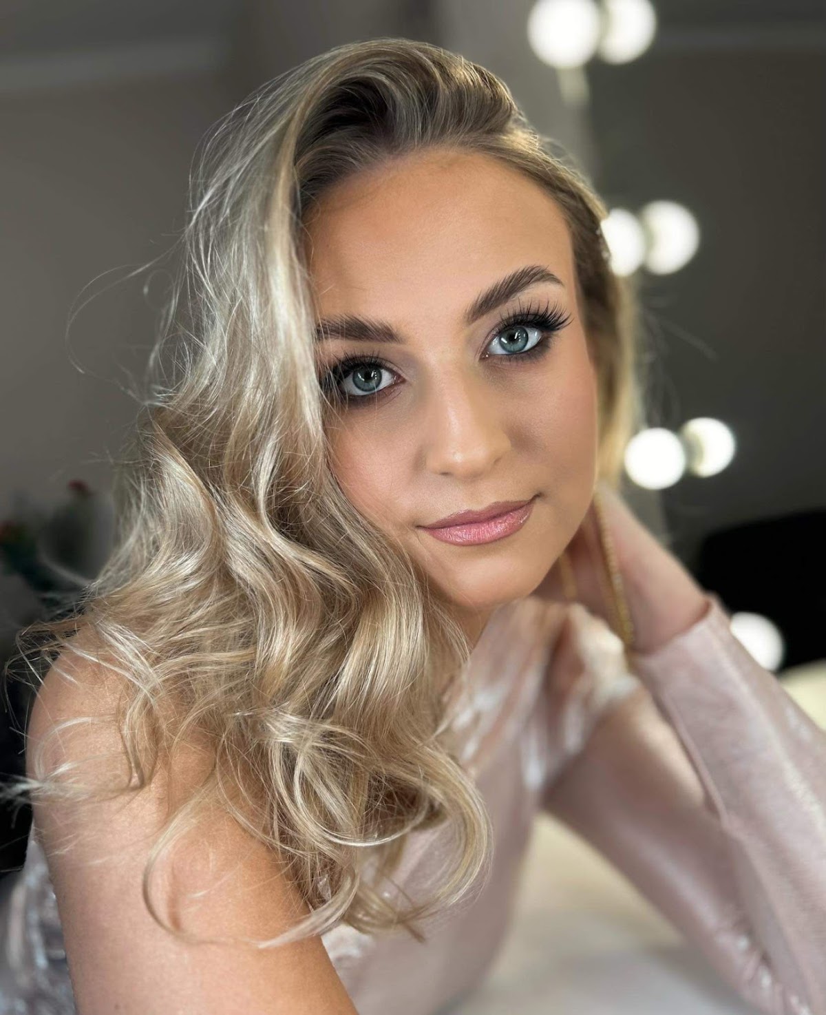 Wiktoria Kosowska PMU & Kosmetologia