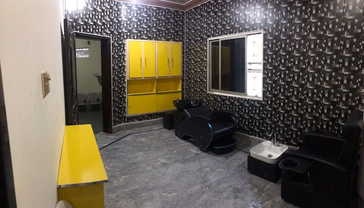 Mehak Beauty Saloon & Bridal lounge