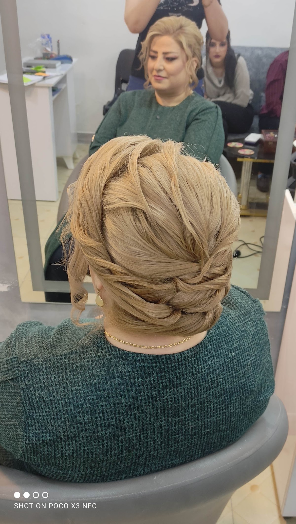 Boojest Beauty Salon