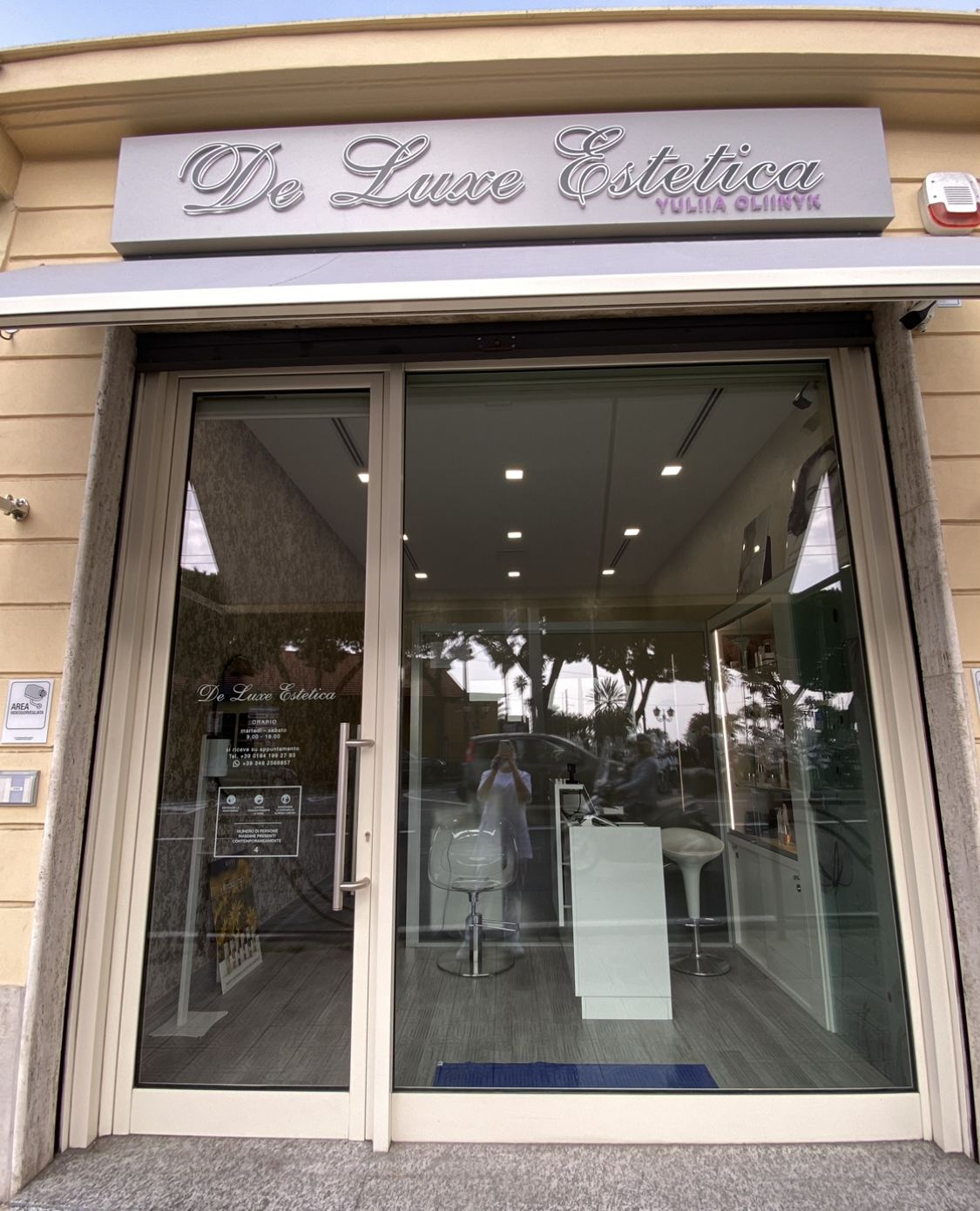 DE LUXE ESTETICA di Yuliia Oliinyk