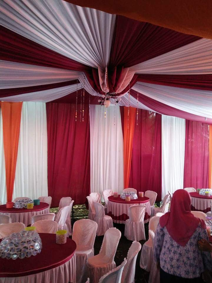 TRATAG DAN GRIYA RIAS PENGANTIN NENI PADAMARA