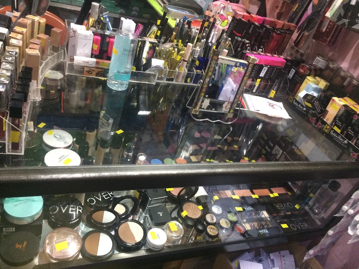 Winaolshop (Toko Ilham) Barru Kosmetik