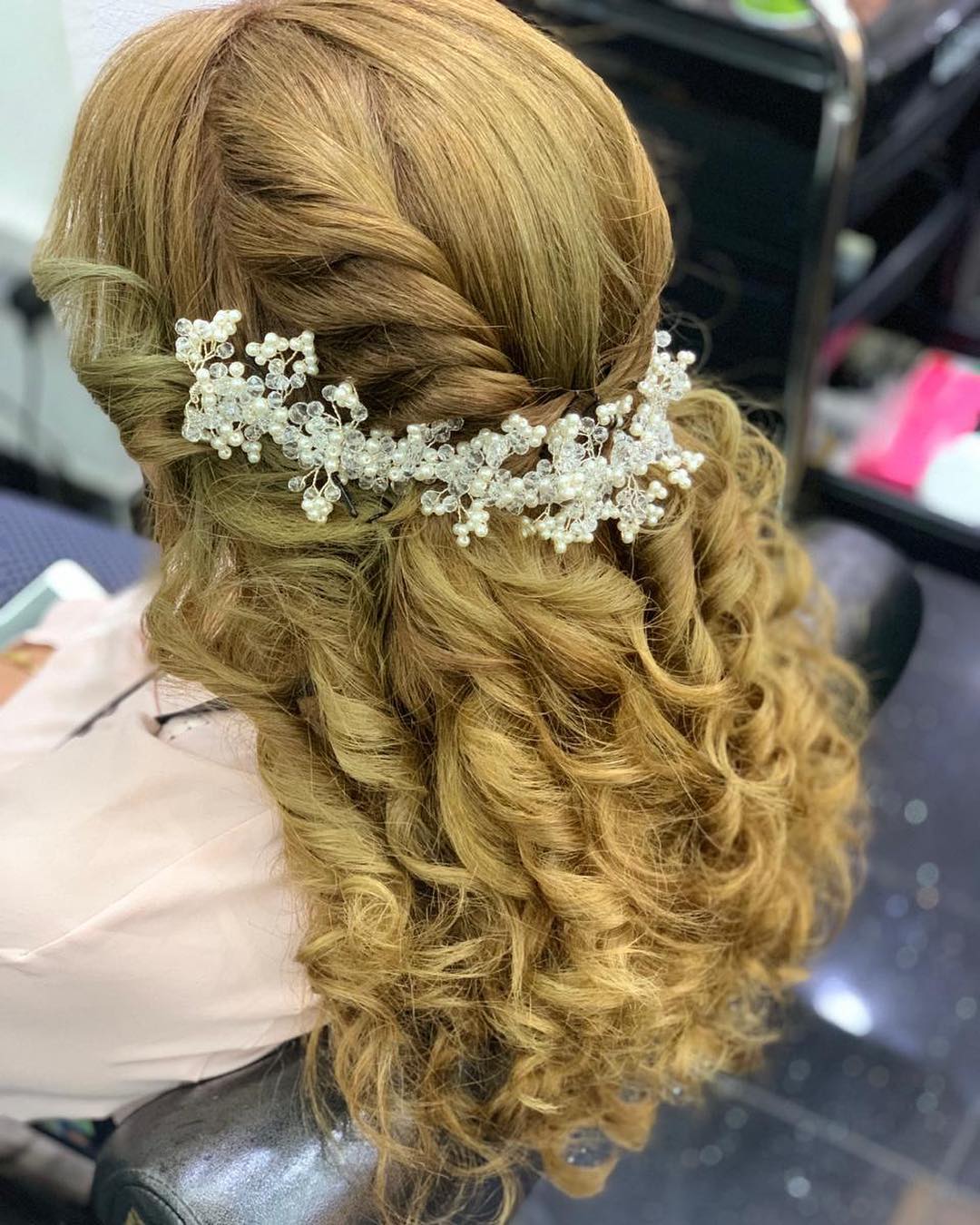 Fabulook Beauty Saloon