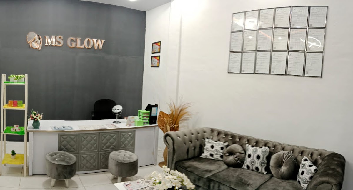 Ms Glow Pelalawan