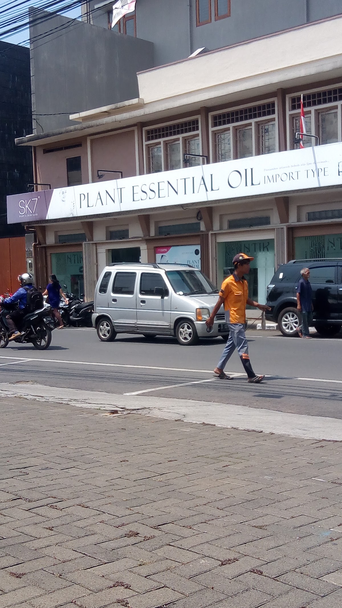 Cantik