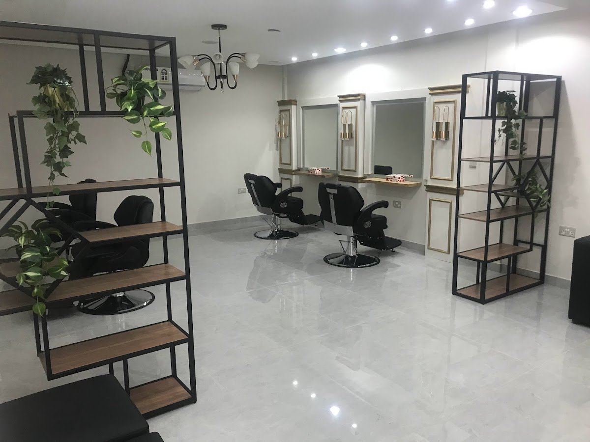 Diamond21 Salon
