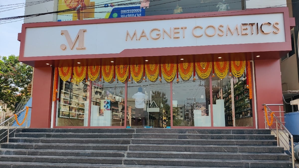 Magnet Cosmetics