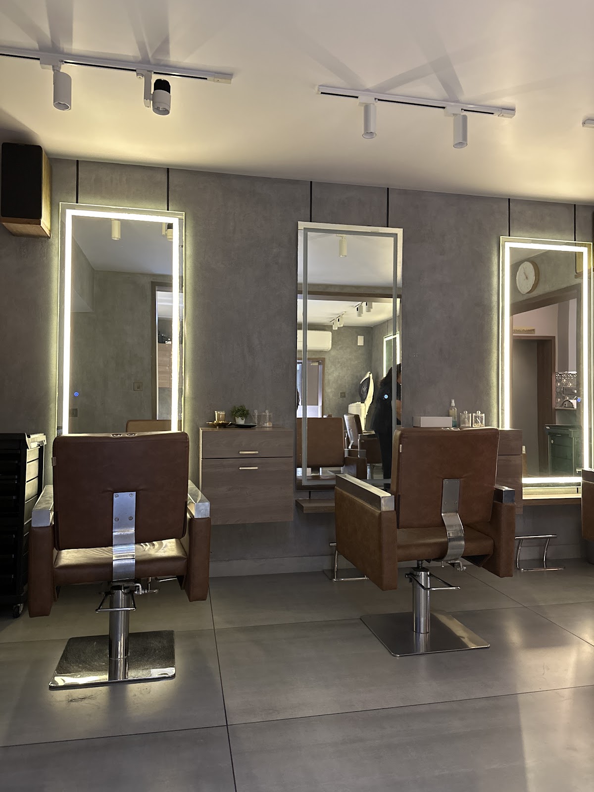 She Zone Beauty Lounge & Spa