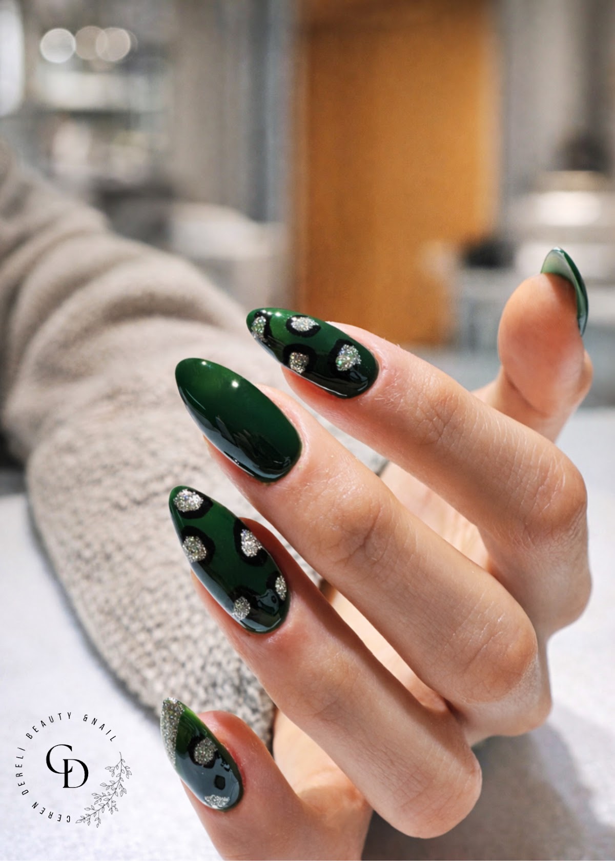 Ceren Dereli Beauty & Nail Studio