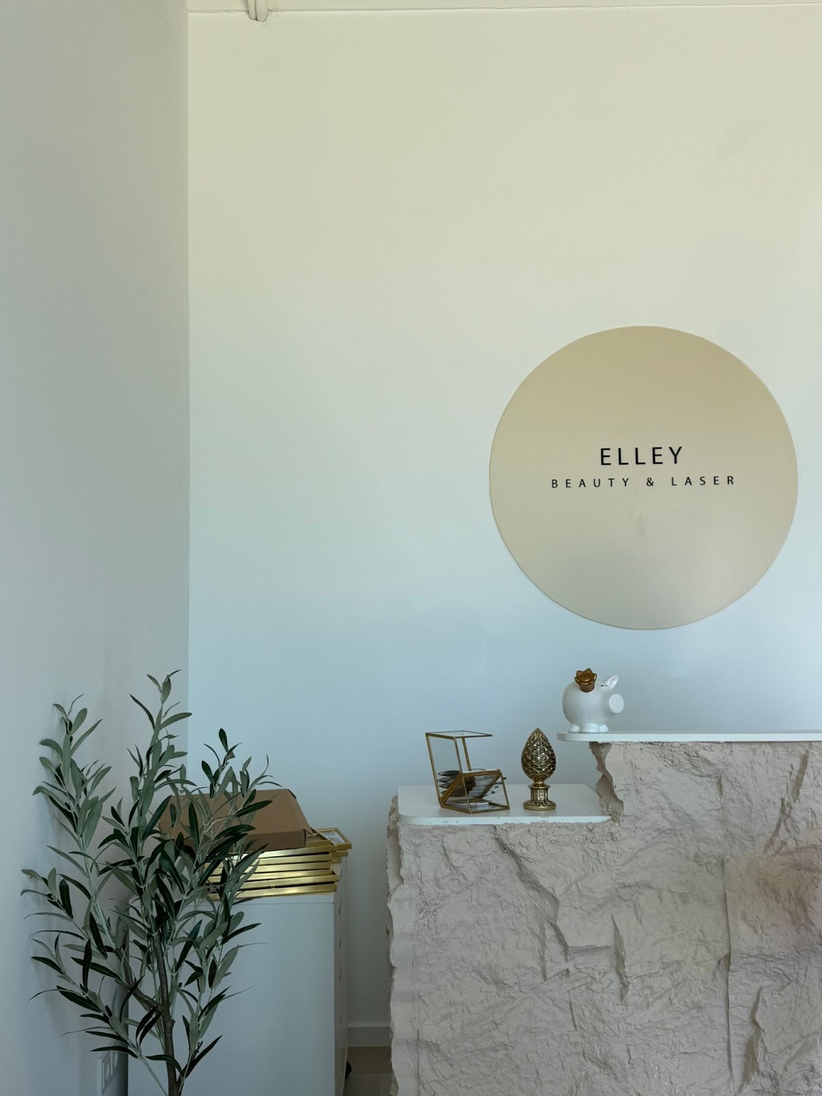 ELLEY Beauty & Laser