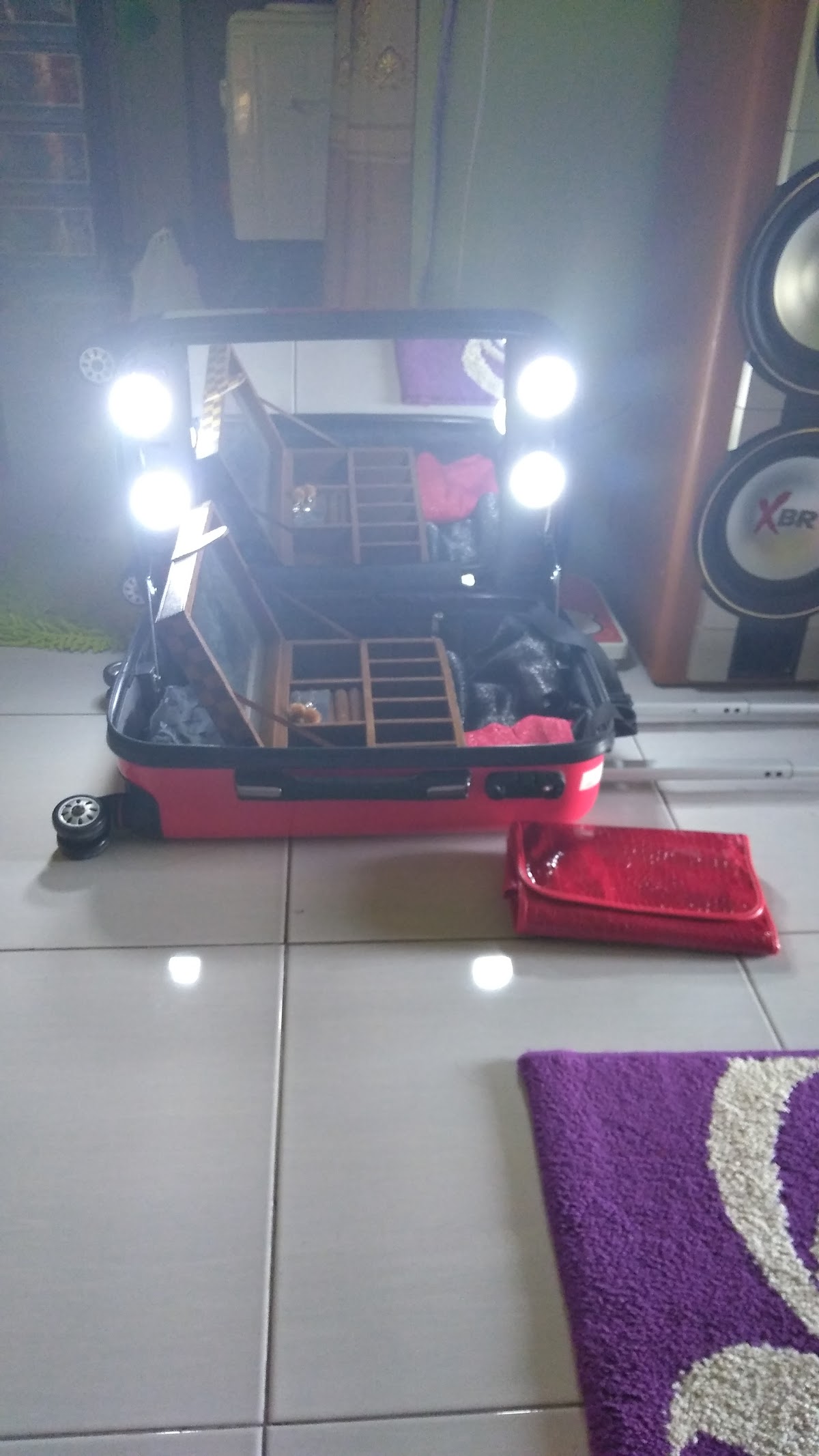 Zwa 2 Queen Dan Zwa Cosmetik