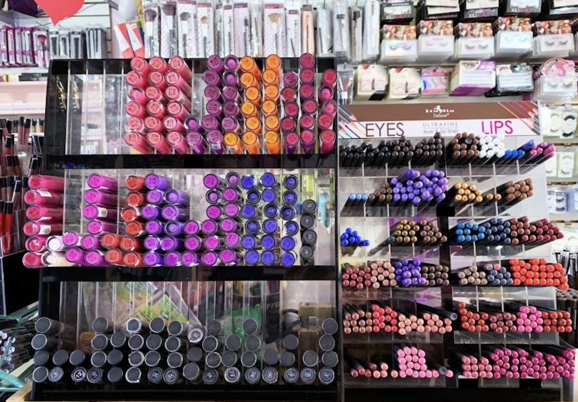 GINNA. Distribuidora de Belleza.