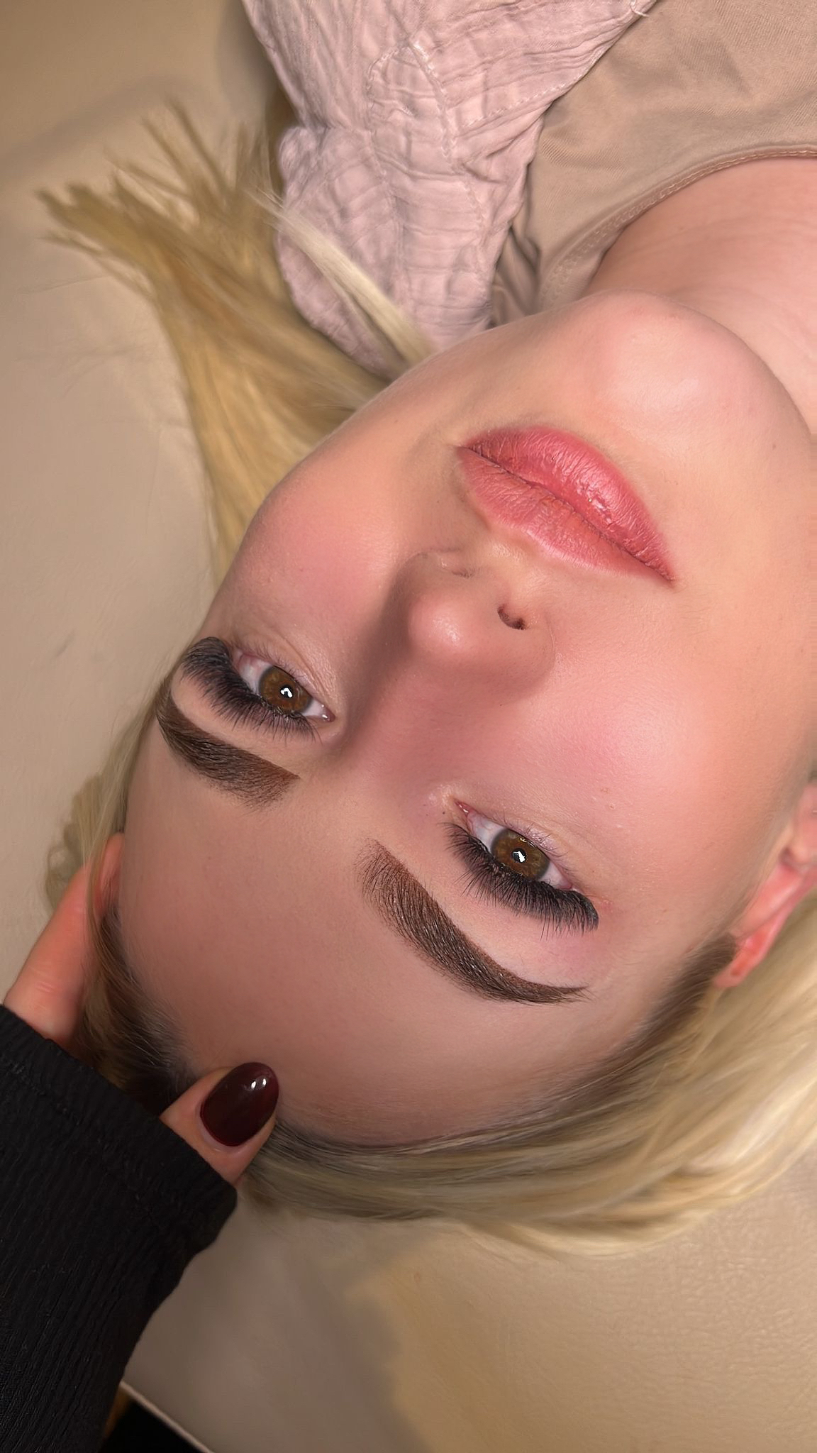 Too Beauty To Handle