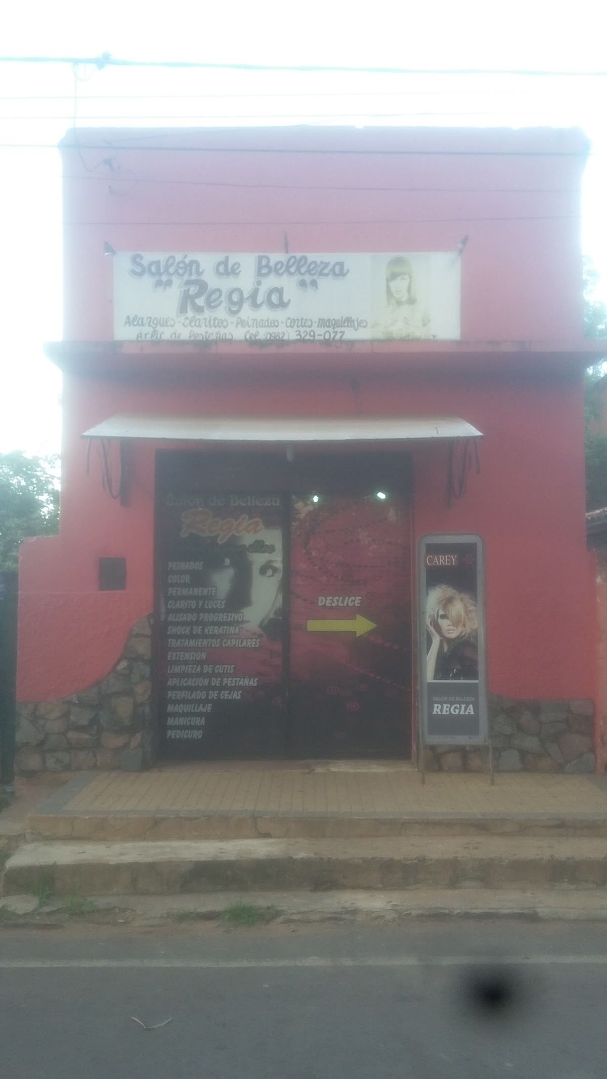 Salon De Belleza Regia