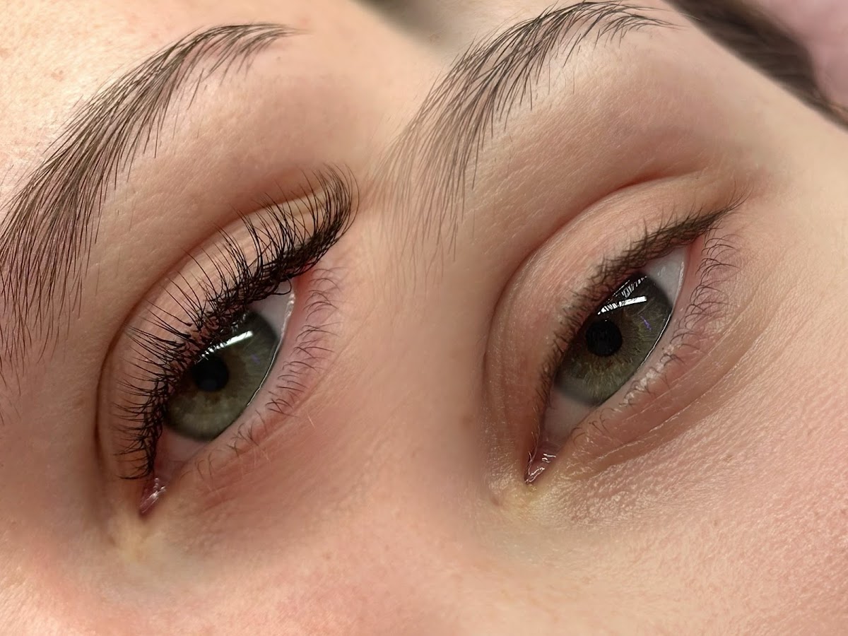 MagOne PMU Beauty Behandlungen Glow Studio Permanent MakeUp Wimpern