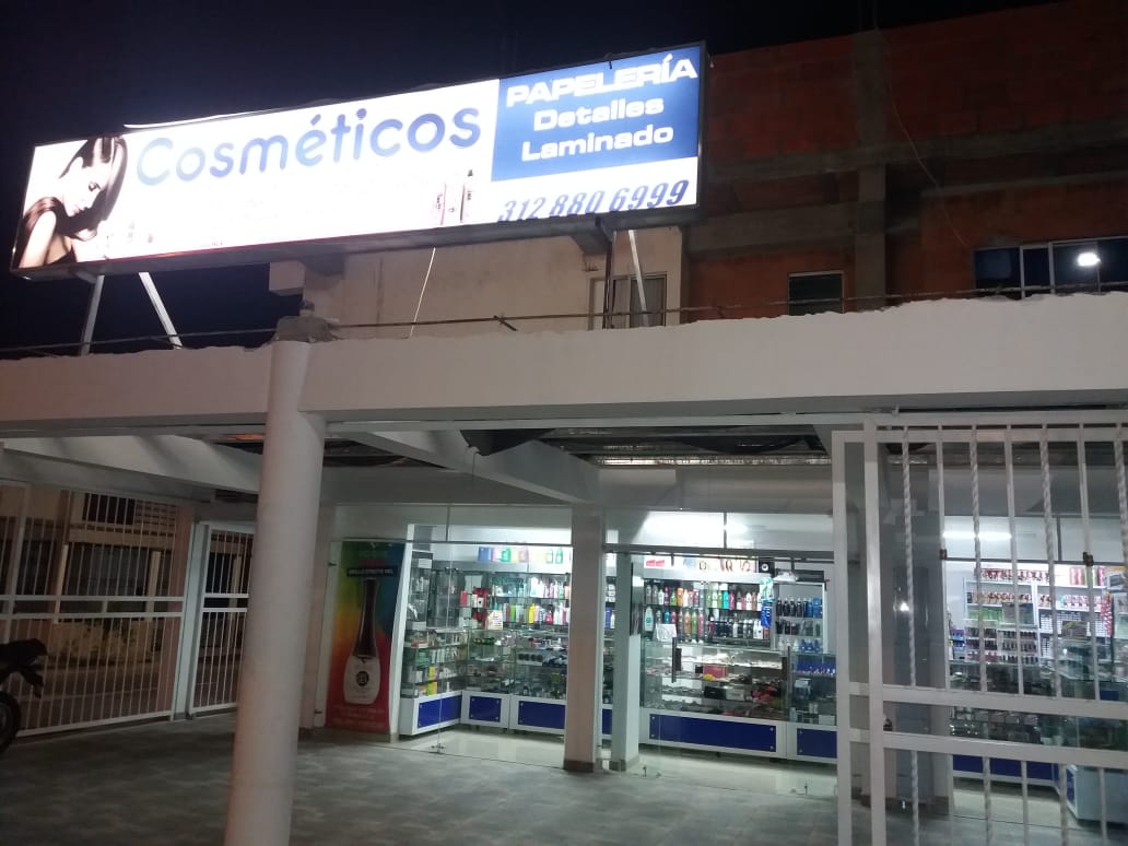 Cosmeticos Mundo Belleza Oasis