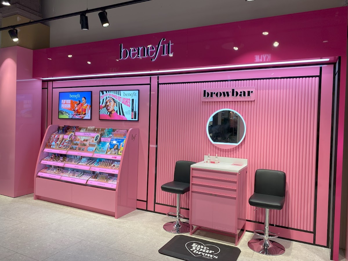Benefit Cosmetics BrowBar