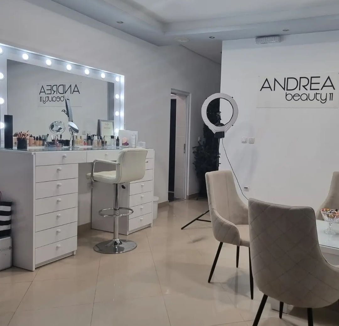 Andrea Beauty 11