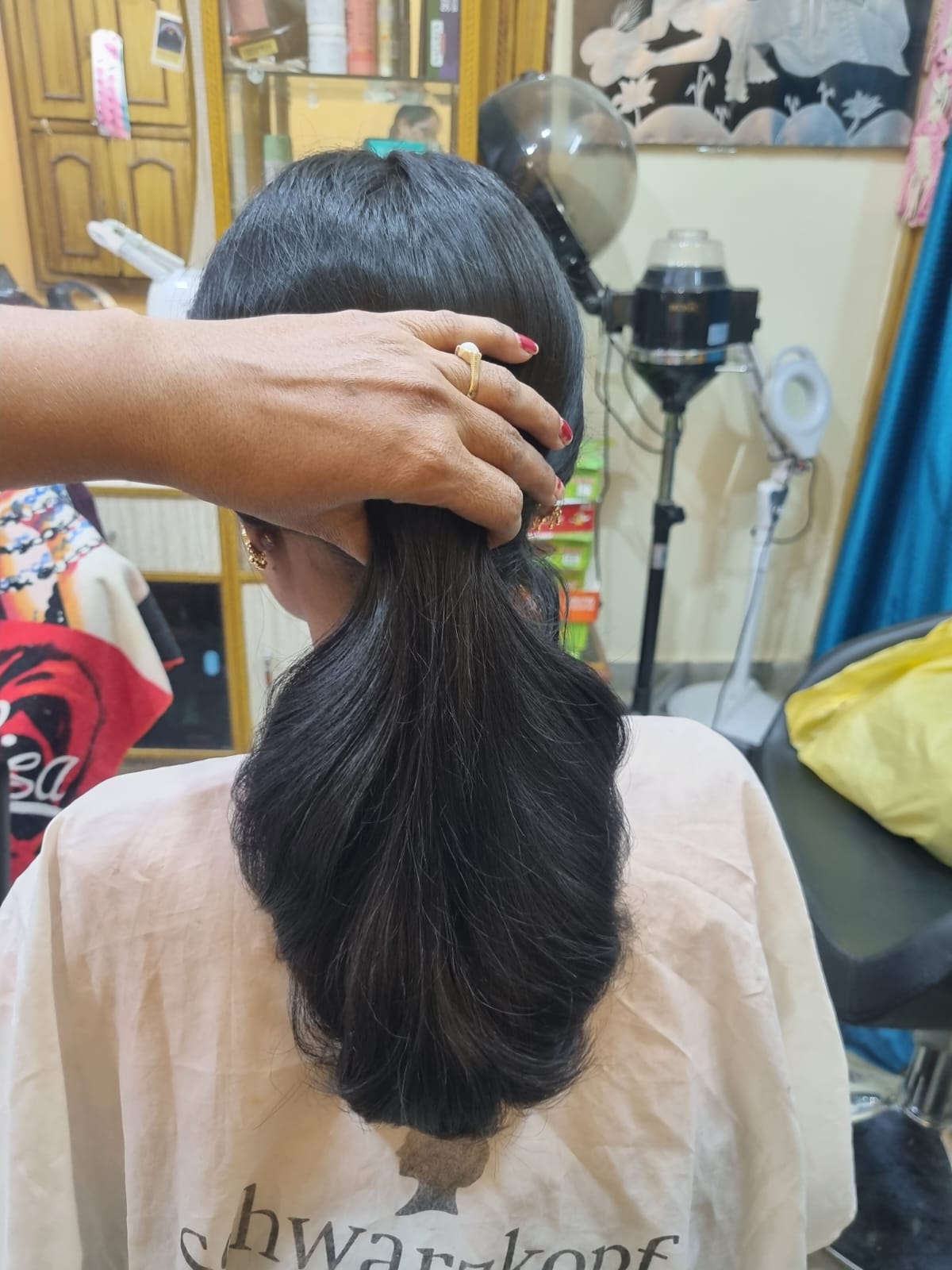 Likhitha Sree Beauty Parlour, Tailoring and Sarees Center