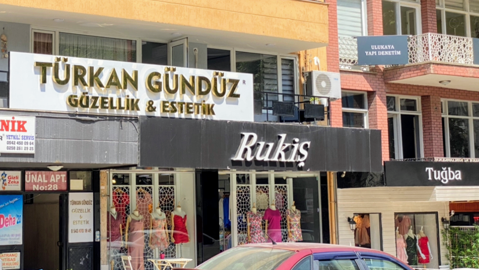 Turkan Gunduz Guzellik ve Kalici Makyaj Merkezi