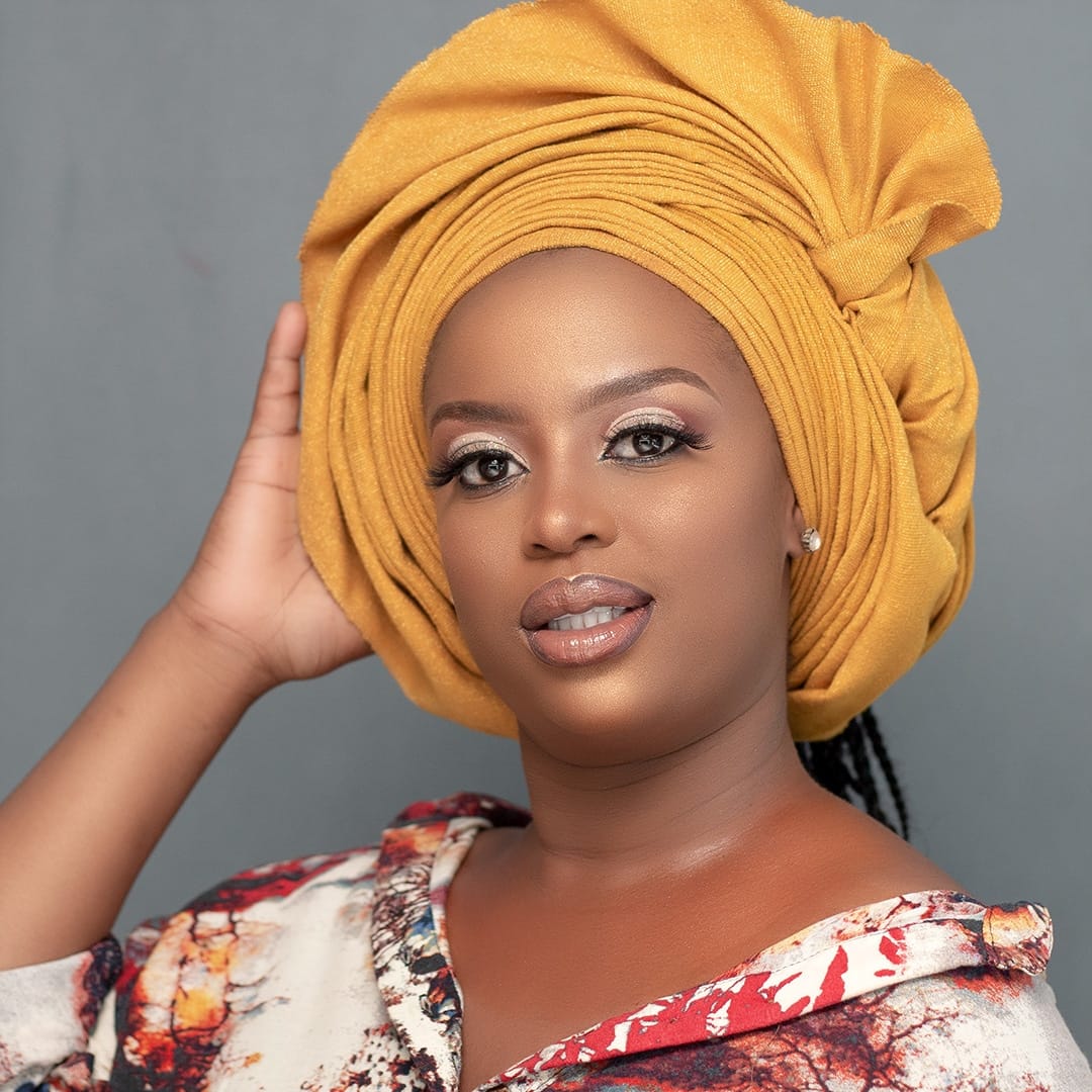 Malaika MakeUp & Beauty Lounge
