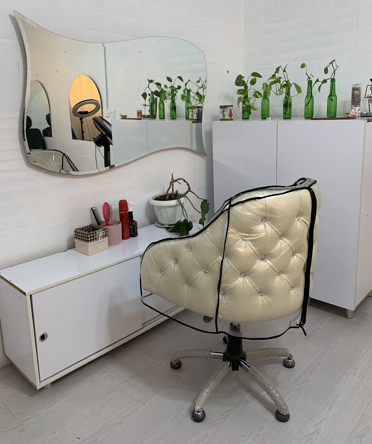 Tamaran Beauty Salon Gohardasht