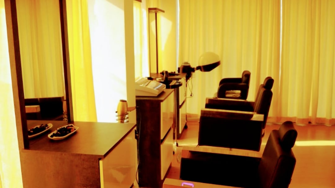 Ammus Beauty Spa And Bridal Makeup Studio